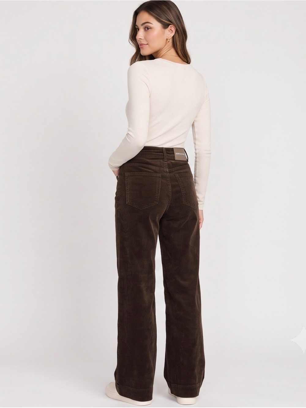 DKNY High Rise Double Button Wide Leg Petite Pants (NWT) - Picture 2 of 3
